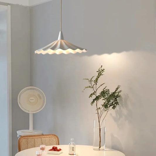 Traditional Vintage Ceramic Lotus Leaf Shade 1-Light Pendant Light For Living Room