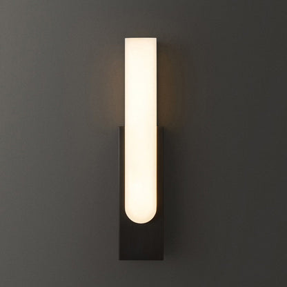 مصباح حائط LED بتصميم عمودي فاخر معاصر مصنوع من الرخام المقلد لغرفة النوم 