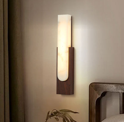 مصباح حائط LED بتصميم عمودي فاخر معاصر مصنوع من الرخام المقلد لغرفة النوم 