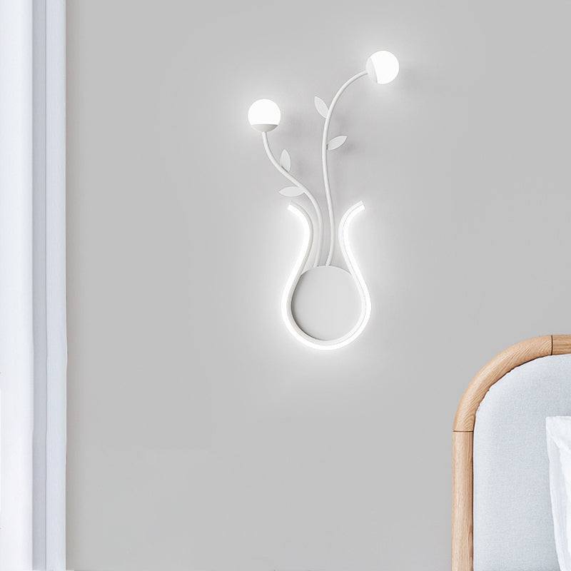 مصباح حائط LED بتصميم زهرة الورد الحديدي الحديث لغرفة النوم 