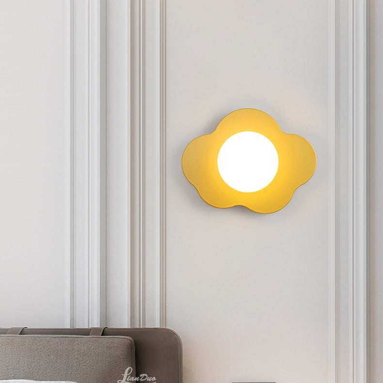 Contemporary Scandinavian Iron Flower Glass 1-Light Wall Sconce Lamp For Living Room