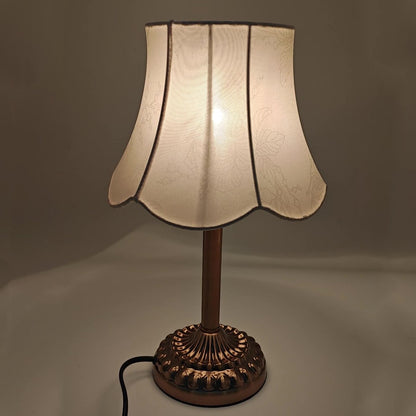Traditional Vintage Fabric Hardware Round 1-Light Table Lamp For Bedroom