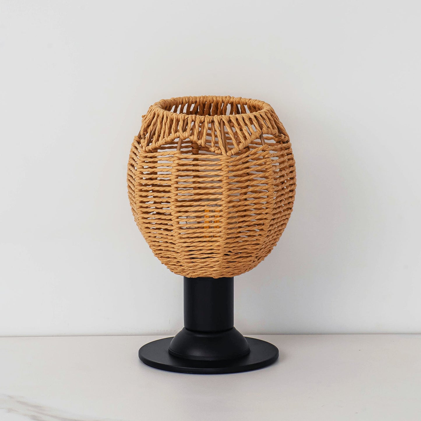 Traditional Vintage Hemp Rope Weaving Cage Hardware 1-Light Table Lamp For Bedroom