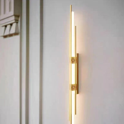 مصباح حائط LED طويل من الأكريليك بتصميم عصري بسيط لغرفة المعيشة 