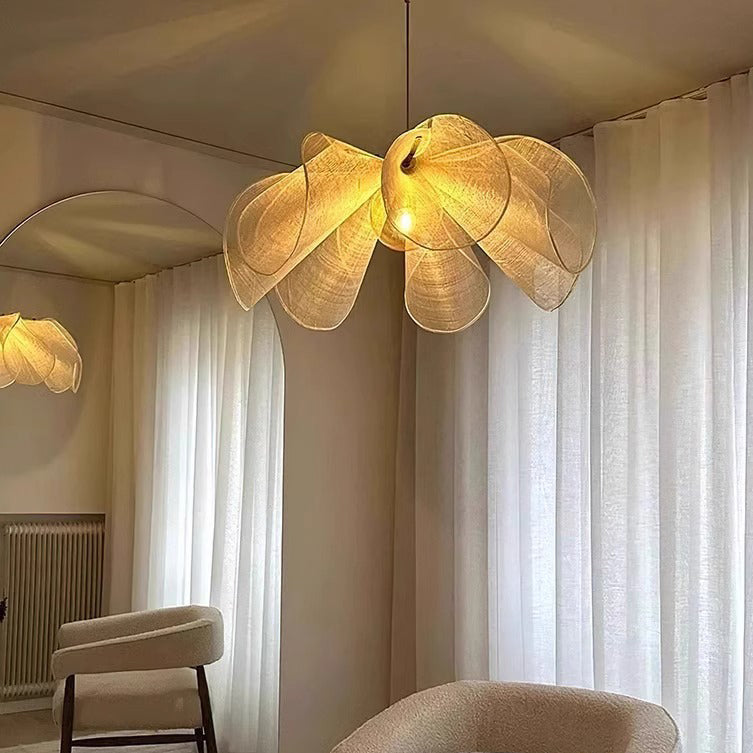Traditional Japanese Fabric Petal Shade 1-Light Pendant Light For Living Room