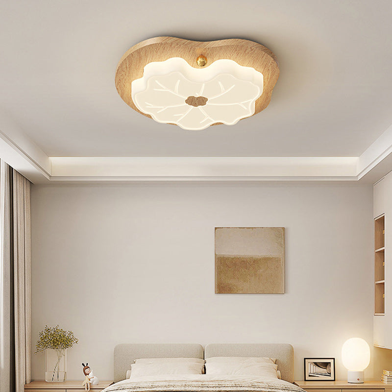 Contemporary Retro Wood Grain PE Lotus Leaf Shade LED Flush Mount Ceiling Light For Bedroom