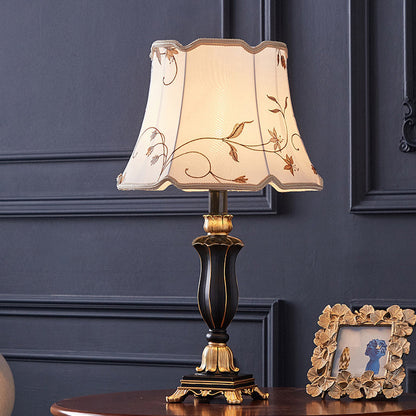Traditional European Fabric Embroidery Round Shade Resin Carving Base 1-Light Table Lamp For Bedroom