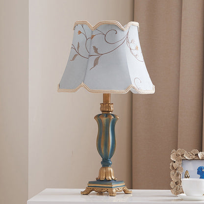 Traditional European Fabric Embroidery Round Shade Resin Carving Base 1-Light Table Lamp For Bedroom