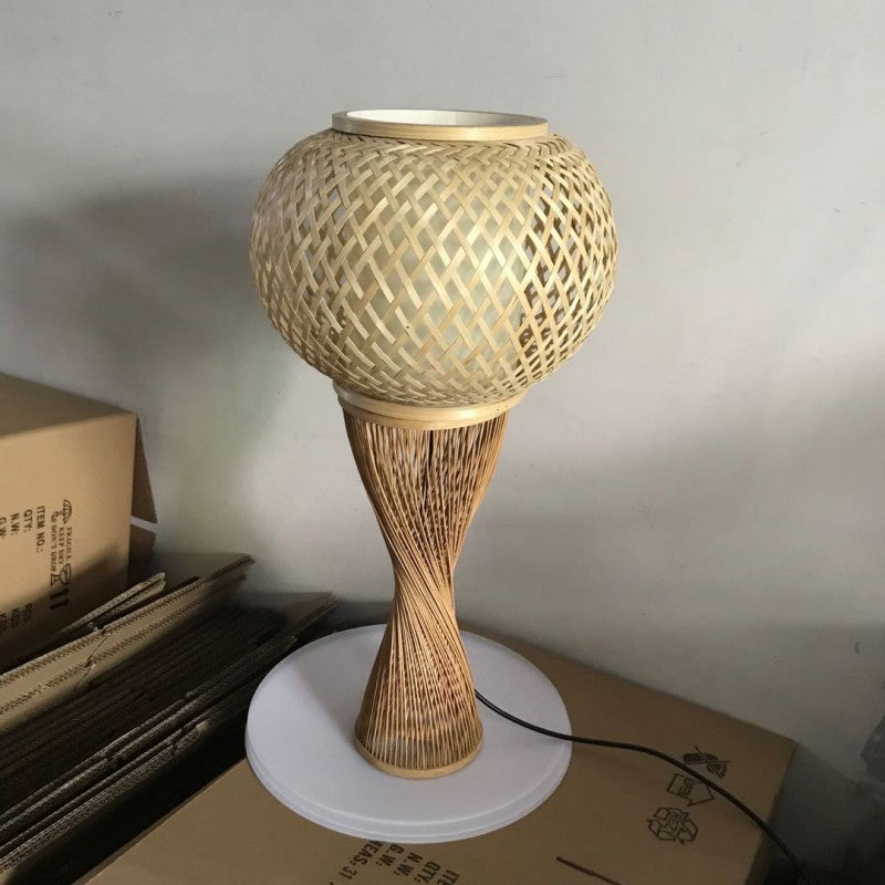 Traditional Vintage Rattan Weaving Cage Bamboo 1-Light Table Lamp For Bedroom