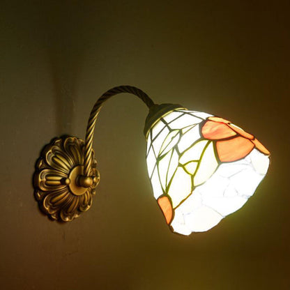 Traditional Tiffany Floral Pattern Stained Glass Round Shade 1-Light Wall Sconce Lamp For Dining Room