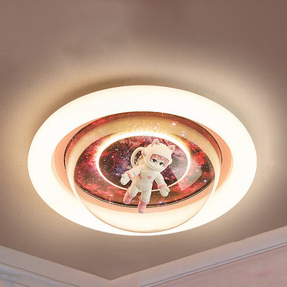 現代的でクリエイティブな漫画風樹脂製惑星宇宙飛行士アイアンアクリル製LEDフラッシュマウントシーリングライト（寝室用）