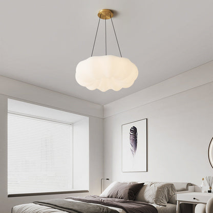 مصباح LED معاصر من النحاس والأكريليك بتصميم سحابة كريمية إسكندنافية لغرفة النوم