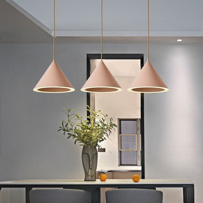 مصباح LED دائري معاصر من الحديد بتصميم إسكندنافي على شكل مخروط ماكارون لغرفة النوم 