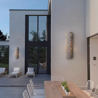 مصباح حائط LED بتصميم أسطواني من الراتنج على شكل جذع شجرة إبداعي معاصر لغرفة النوم 
