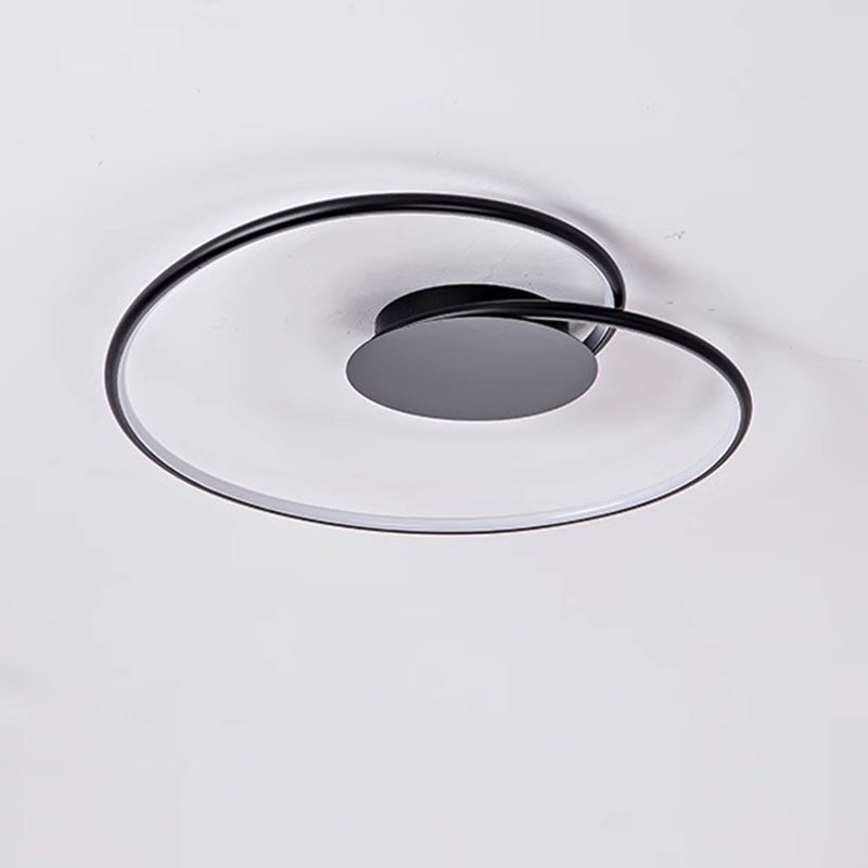 現代的でクリエイティブなハート型の丸型鉄製アルミシリコン製セミフラッシュマウント天井ライト（寝室用）
