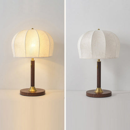 Traditional Vintage Round Iron Fabric 1-Light Table Lamp For Bedroom