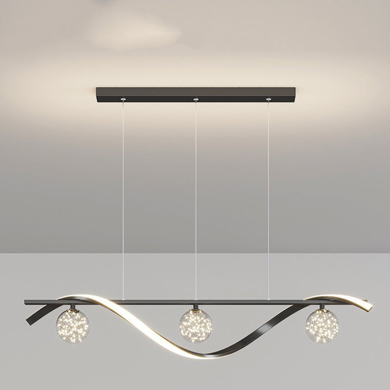 ثريا جزيرة LED من الحديد والألومنيوم بتصميم إسكندنافي معاصر لغرفة الطعام