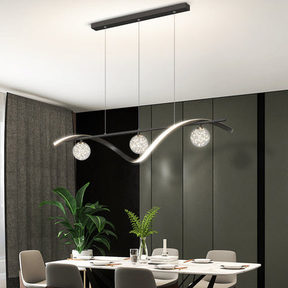 ثريا جزيرة LED من الحديد والألومنيوم بتصميم إسكندنافي معاصر لغرفة الطعام