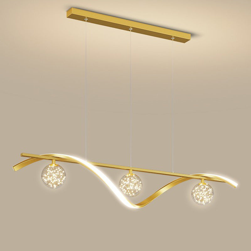 ثريا جزيرة LED من الحديد والألومنيوم بتصميم إسكندنافي معاصر لغرفة الطعام