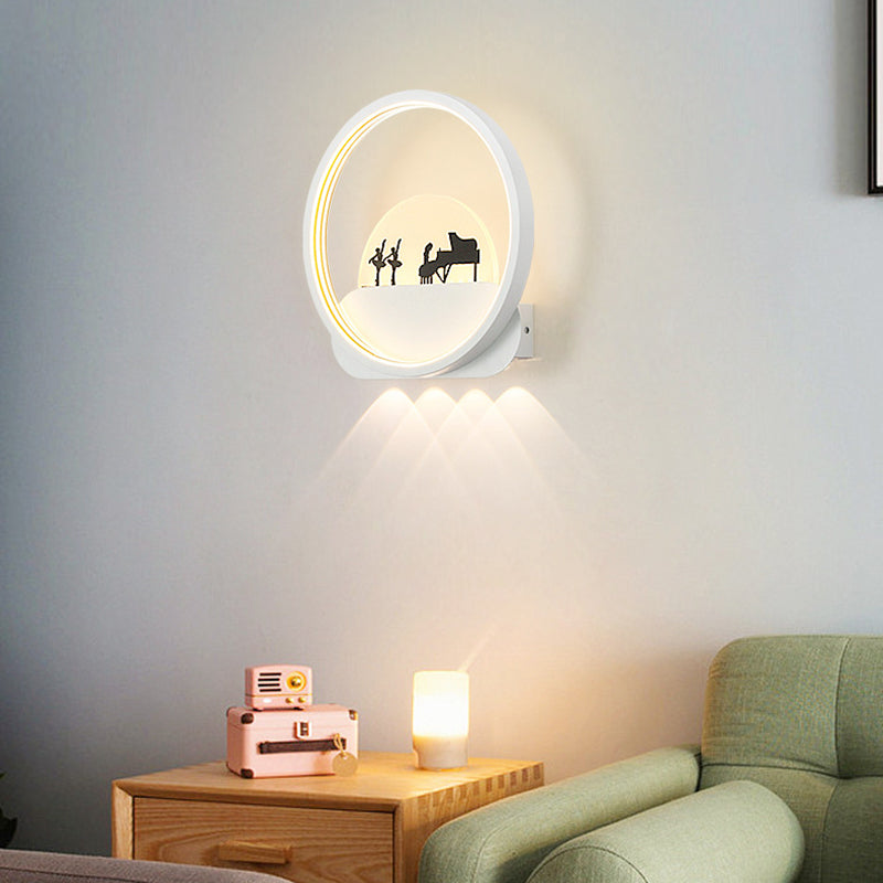 مصباح حائط LED دائري مربع الشكل من الحديد والسيليكون بتصميم عصري بسيط مناسب لغرفة النوم