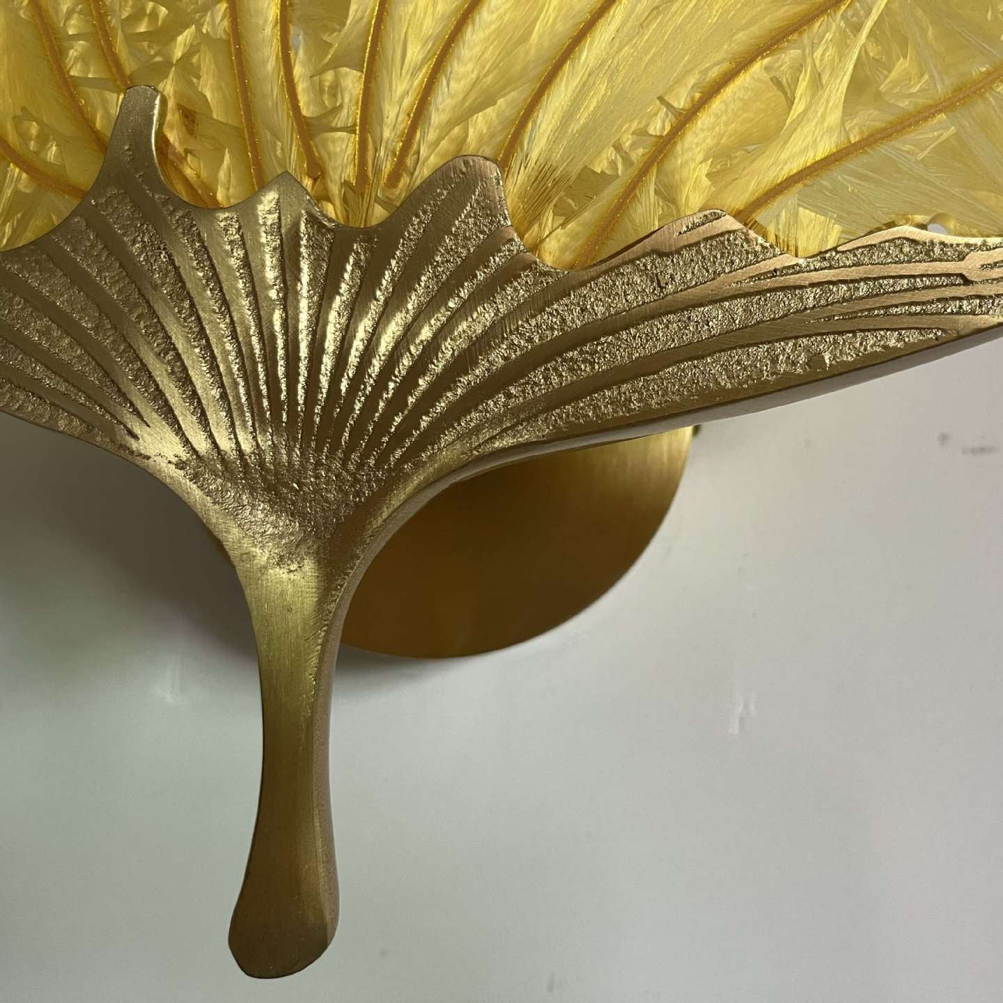 Contemporary Creative Ginkgo Leaf Copper Glaze Enamel LED Wall Sconce Lamp For Bedroom