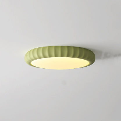 現代的なスカンジナビア風クリーム色の丸型金具樹脂製LEDフラッシュマウントシーリングライト（寝室用）