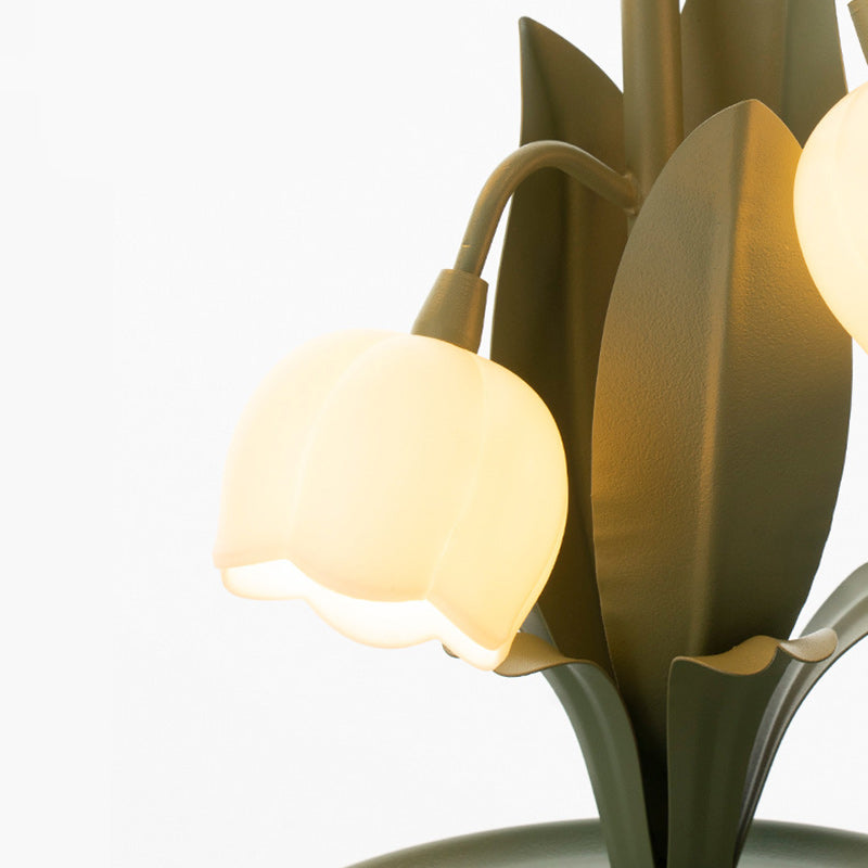 Contemporary Creative Bell Orchid Flower Round Iron PC 5-Light Table Lamp For Bedroom