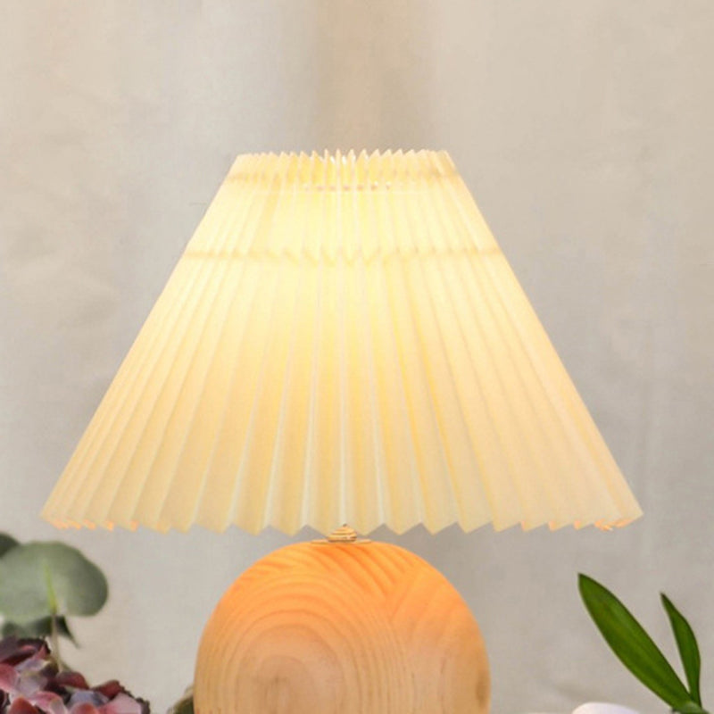 Traditional Vintage Round Sphere Rubberwood Cloth 1-Light Table Lamp For Bedroom