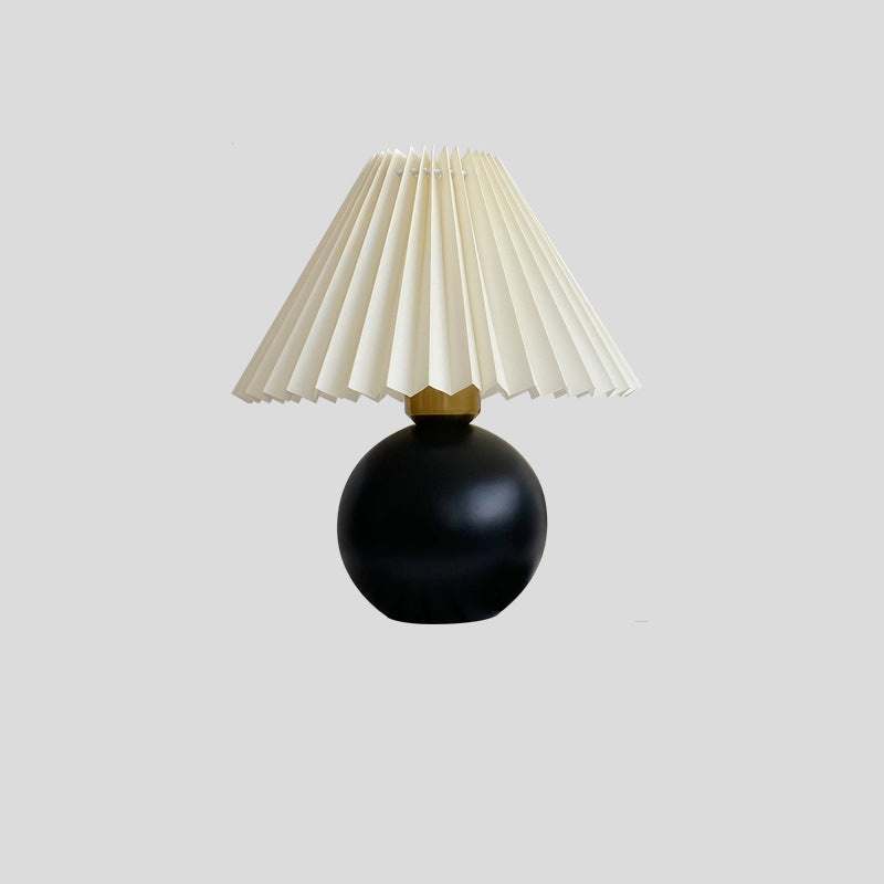 Traditional Vintage Round Sphere Rubberwood Cloth 1-Light Table Lamp For Bedroom