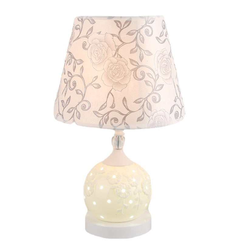 Traditional Vintage Sphere Ceramic Fabric 1-Light Table Lamp For Bedroom