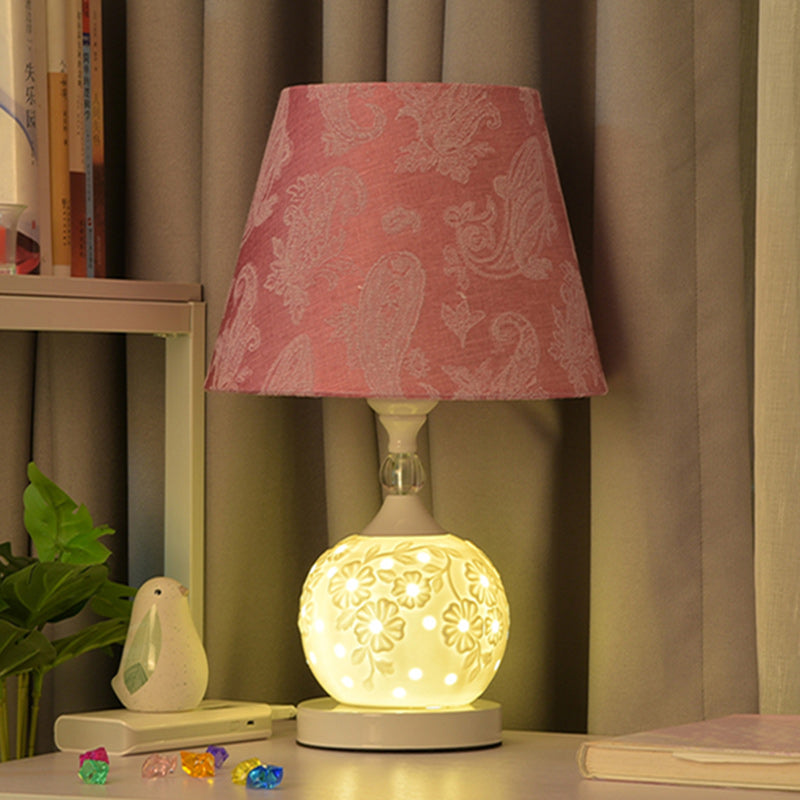 Traditional Vintage Sphere Ceramic Fabric 1-Light Table Lamp For Bedroom