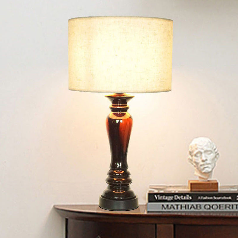 Traditional Vintage Cylinder Ceramic Metal Fabric 1-Light Table Lamp For Bedroom