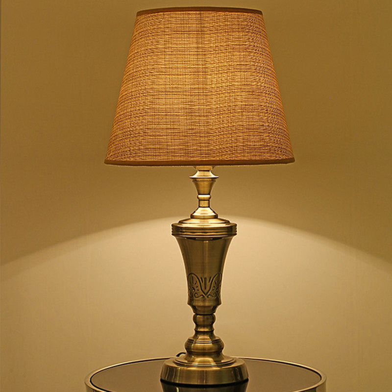 Traditional Vintage Frustum Metal Fabric 1-Light Table Lamp For Bedroom