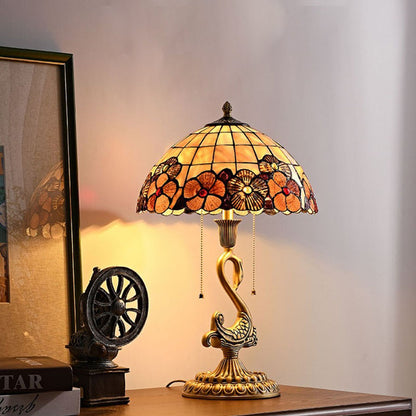 Traditional Vintage Swan Dome Shell Copper 1-Light Table Lamp For Bedroom