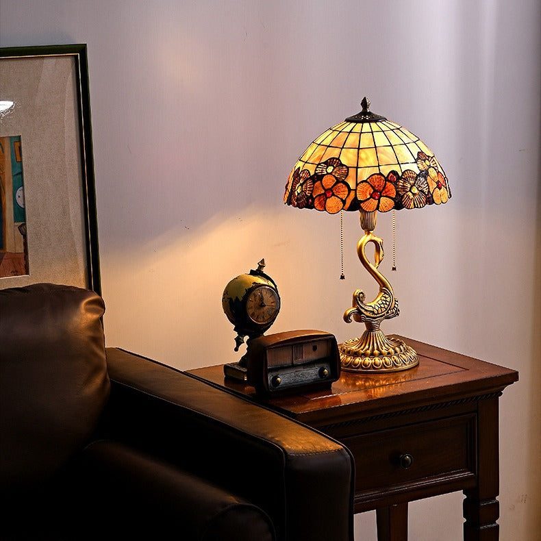 Traditional Vintage Swan Dome Shell Copper 1-Light Table Lamp For Bedroom