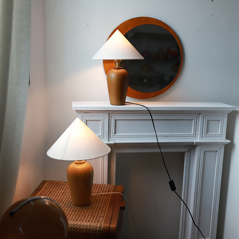 Traditional Vintage Cone Solid Wood Fabric Metal 1-Light Table Lamp For Bedroom
