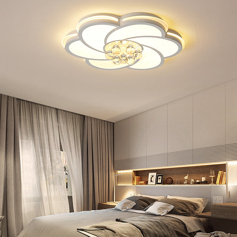 Contemporary Luxury Flower Round Iron Acrylic Crystal LED Flush Mount Ceiling Light For Living Room