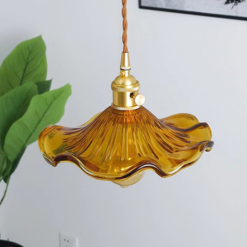 Traditional Vintage Flower Round Glass Brass 1-Light Pendant Light For Living Room