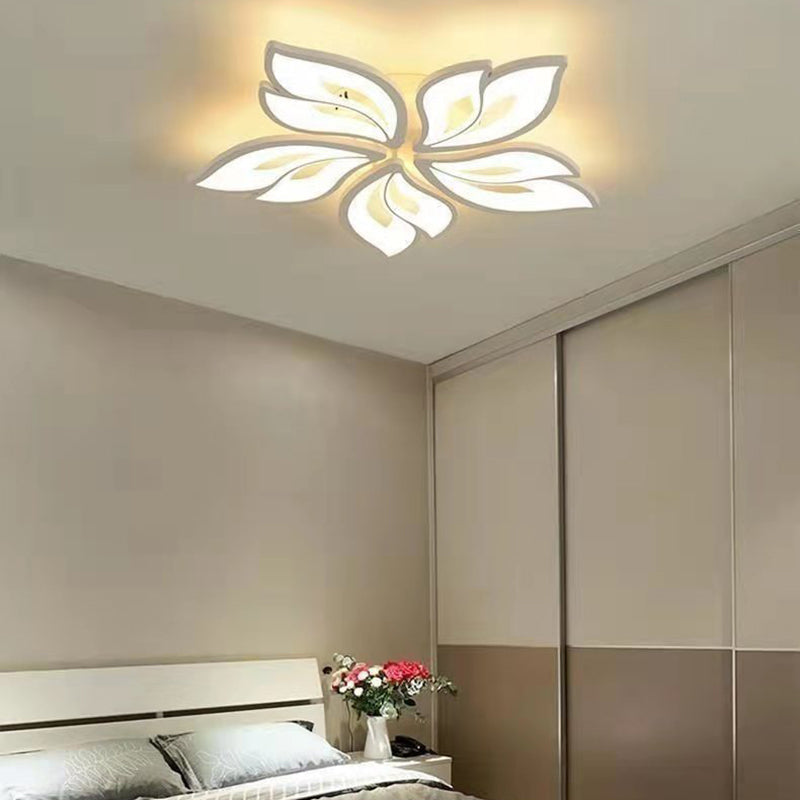 現代的な北欧風の花びら模様の鉄製アクリル製LEDセミフラッシュマウントシーリングライト（リビングルーム用） 