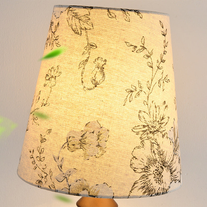 Traditional Vintage Frustum Cone Oak Fabric 1-Light Table Lamp For Bedroom