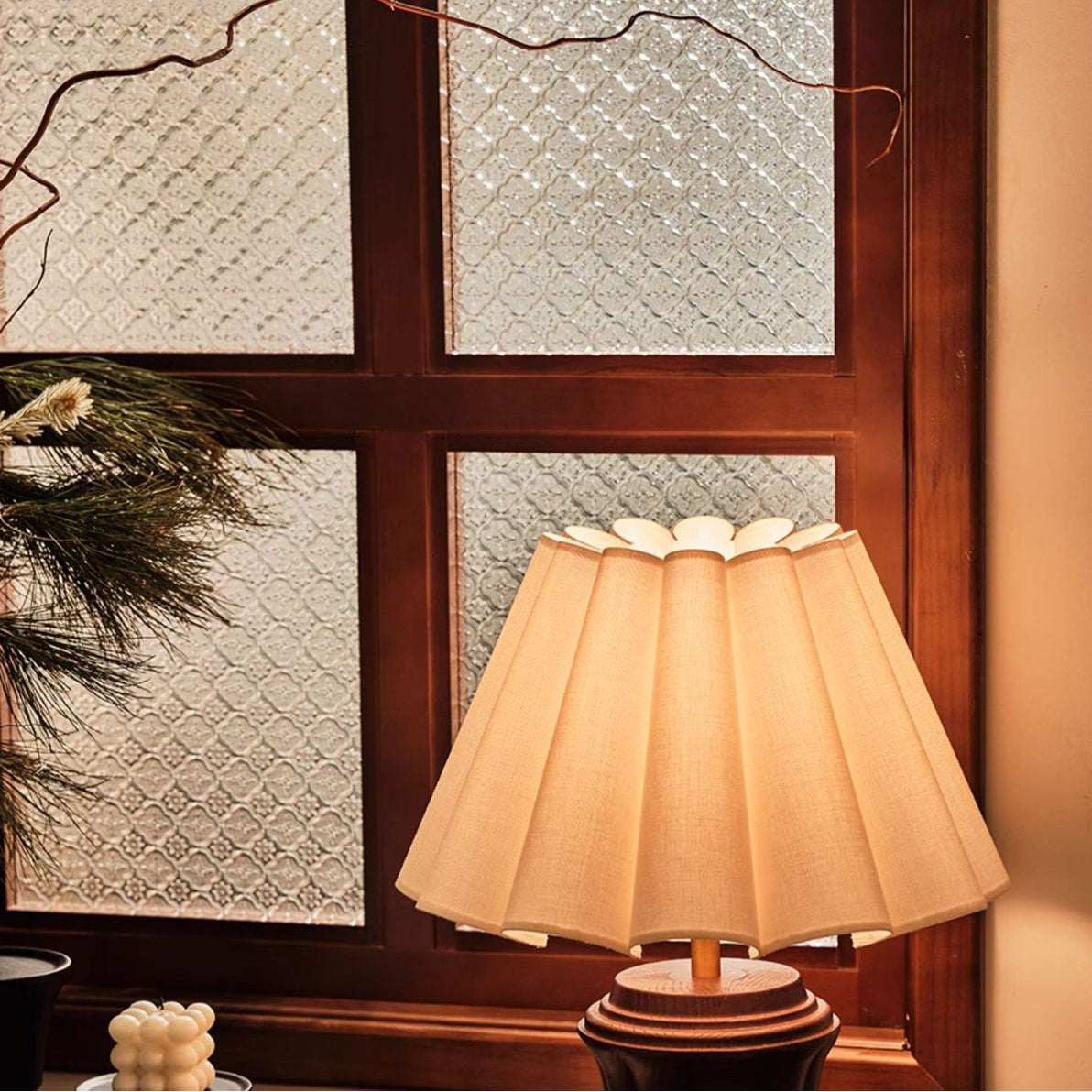 Traditional French Tapered Cotton & Linen Shade Solid Ash Wood Metal 1-Light Table Lamp for Bedroom