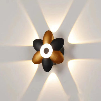 مصباح حائط LED من الألومنيوم بتصميم صناعي معاصر على شكل زهرة للفناء الخارجي 