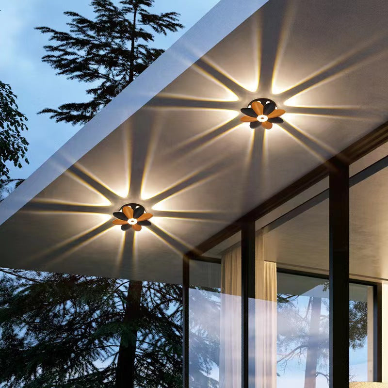مصباح حائط LED من الألومنيوم بتصميم صناعي معاصر على شكل زهرة للفناء الخارجي 