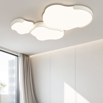Minimalist Cloud-Shaped LED Flush Ceiling Light – 3-Piece Acrylic & Iron Design for Bedroom