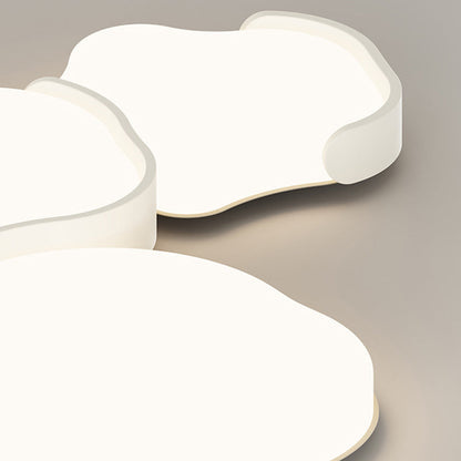 Minimalist Cloud-Shaped LED Flush Ceiling Light – 3-Piece Acrylic & Iron Design for Bedroom