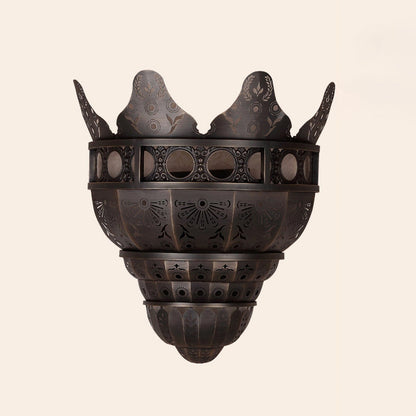 Medieval European Wall Sconce – 1-Light Brass Dome Lamp with Church-Inspired Texture for Hallway