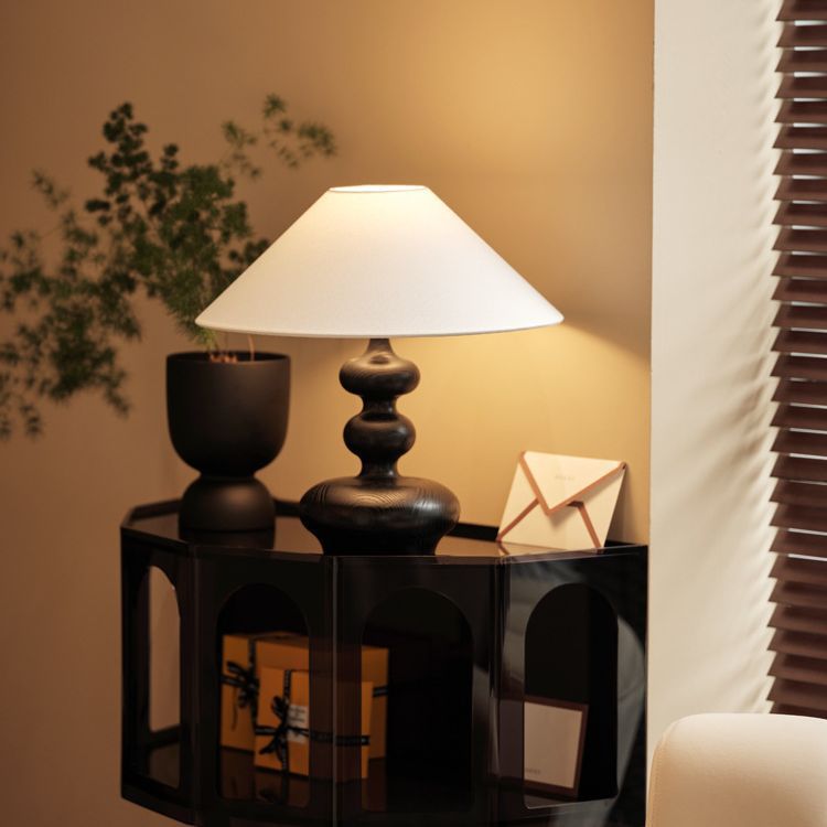 Traditional Vintage Cone Ash Wood Fabric 1-Light Table Lamp For Bedroom