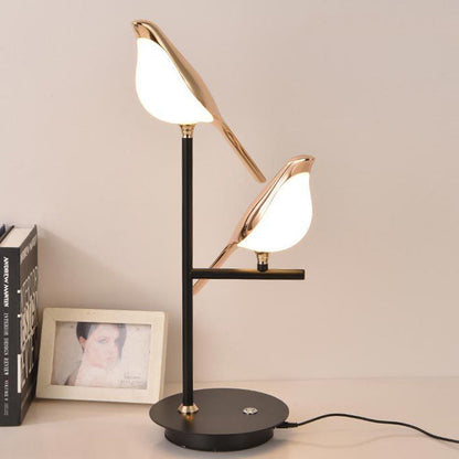 Contemporary Creative Bird Table Lamp – Zinc Alloy & Acrylic LED Light for Bedroom
