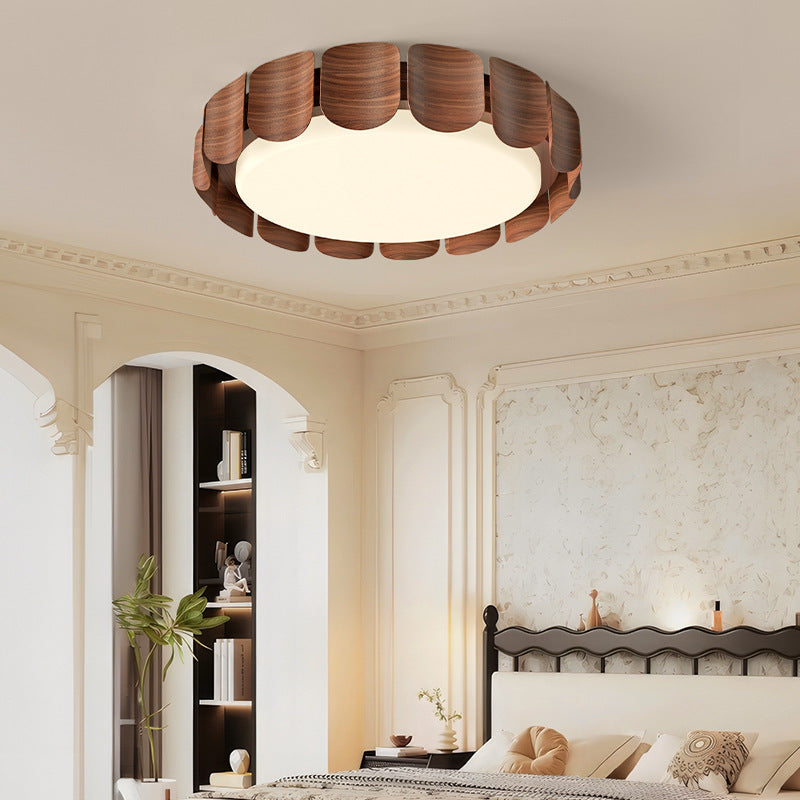 Traditional Vintage Round LED Ceiling Light – Iron & Acrylic Flush Mount for Bedroom