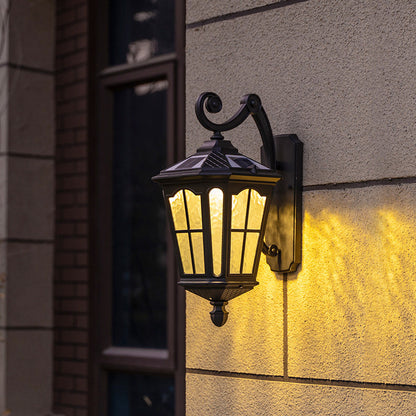 Traditional European Lantern Waterproof Aluminum Glass 1-Light Wall Sconce Lamp For Outdoor Patio